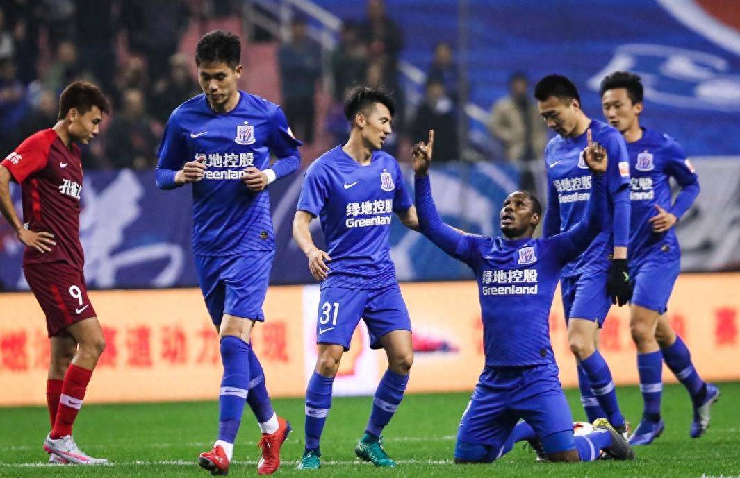 老将选手持续发挥，为球队稳定局势的简单介绍