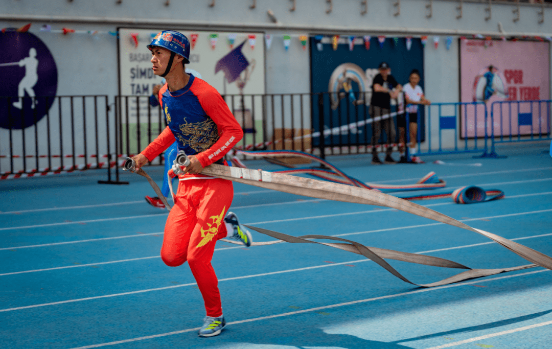 大洋洲选手夺冠，刷新个人最佳成绩的简单介绍