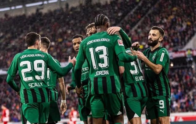 沃尔夫斯堡客场输给了门兴格拉德巴赫