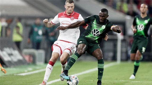 关于沃尔夫斯堡后防线安全系数高，稳守如铁的信息