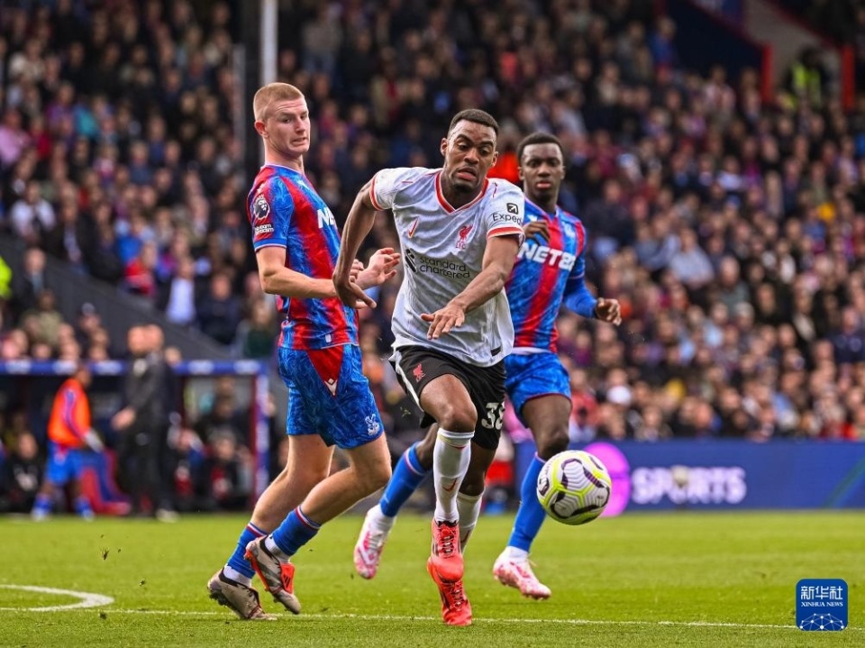 关于利物浦客场挑战水晶宫，争取保持不败纪录的信息